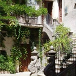 Holiday House