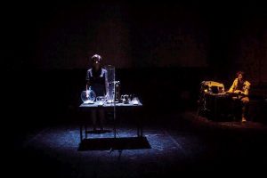 immagine dello spettacolo della compagnia Dehors/Audela