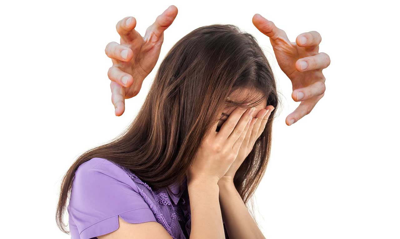 immagine simbolica per manipolazione