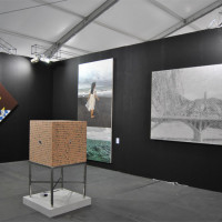 L'ampio box della galleria Primo Marella