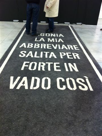 Un Servizio fatto coi piedi. Bologna Artefiera 2011