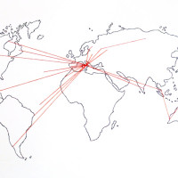 visibile invisibile, 2009, Digital drawing on paper, red cotton thread, cm 35x50 (Disegno digitale su carta, filo di cotone rosso).