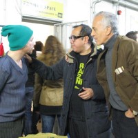 Antonio Arevalo e il Collezionista Antonio Martino con l'artista Paolo Angelosanto