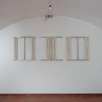 Paolo Cotani, La Tensione del segno. veduta della mostra. Delloro Arte Contemporanea, Roma 2011