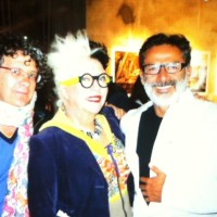 Orlan con gli artisti ecuadoriani Miguel Alvear e Patricio Andrade, dopo aver visto Padiglione America Latina-IILA e il loro film sperimentale Blak Mama. Venezia 31 maggio 2013 - foto di Maria Rosa Jijon