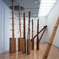 Giuseppe Penone - Ripetere il bosco (Répéter la forêt), 1969-1997 6 elementi, legno