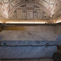 immagine Sepolcro Pancrazi sarcofago in marmo greco ®Parco archeologico Appia Antica