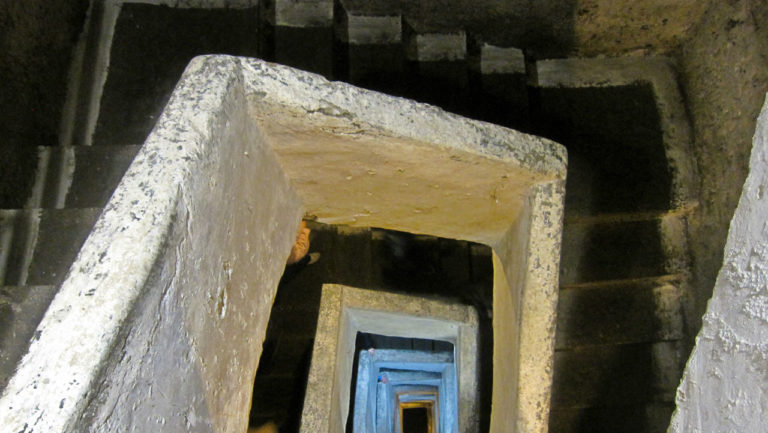 immagine per Musei a Napoli. Il loro stato e qualche sotterraneo