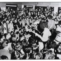 immagine per Revolution musica e ribelli