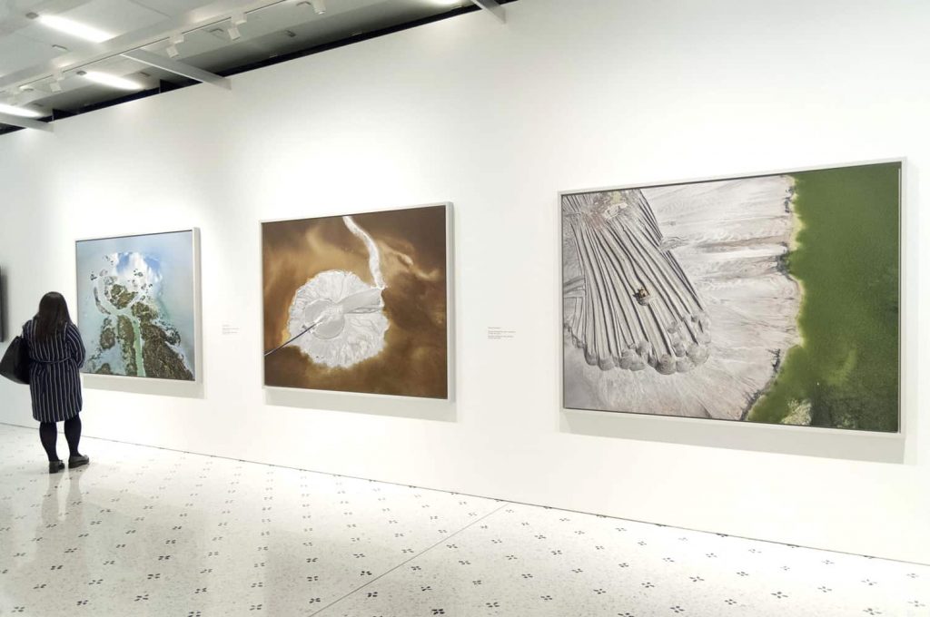 MAST - Anthropocene_E. Burtynsky_Lavorazione del fosforo_ph. Federica Casetti