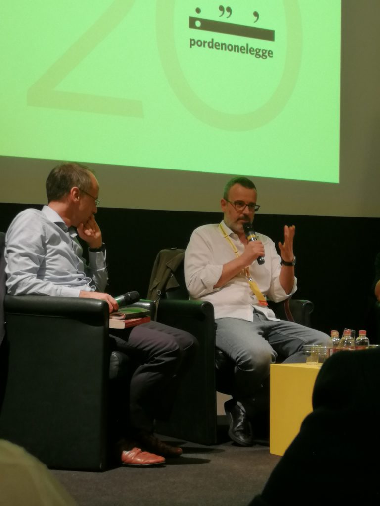 andrea tarabbia a pordenone legge