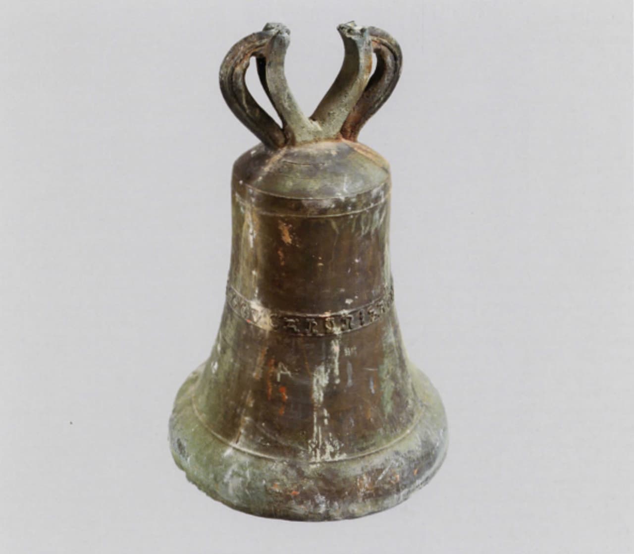 immagine Fonditore del Centro Italia Campana Prima metà del XIII secolo cm 68 x 47 depositi del MIBACT al Forte Malatesta Ascoli Piceno Proveniente dalla Chiesa di San Francesco, fraz. Borgo, Arquata del Tronto