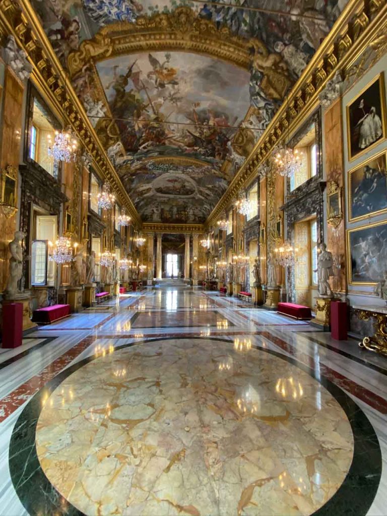immagine per palazzo colonna roma sala della galleria