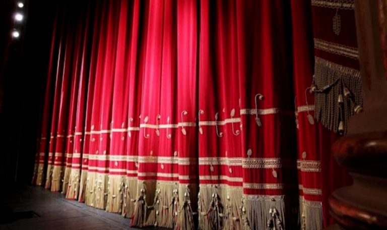 immagine per Giornata Mondiale del Teatro. A Roma la cultura alza la voce sui versi di Dante