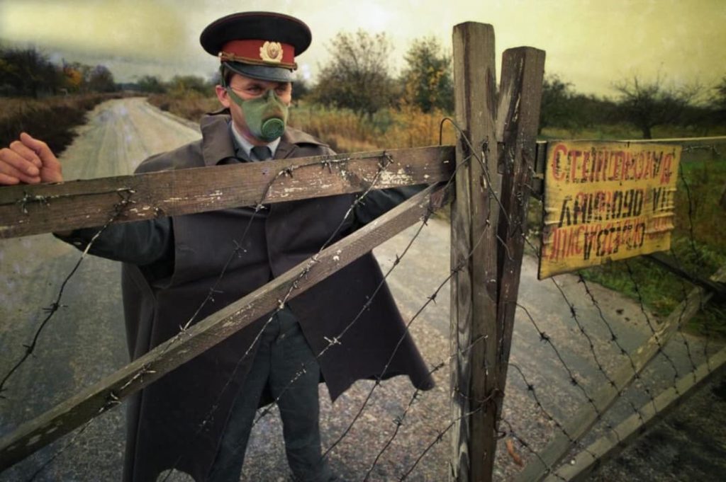 immagine per Love Canal tratta da Stalking Chernobyl, di Iara Lee