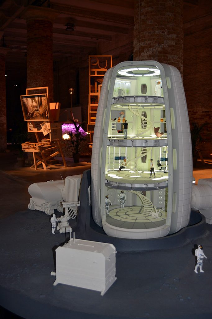 immagine per 17. Mostra Internazionale di Architettura La Biennale di Venezia. Life Beyond Earth, studio SOM - Skidmore, Owings & Merrill, Arsenale (ph Manuela De Leonardis)