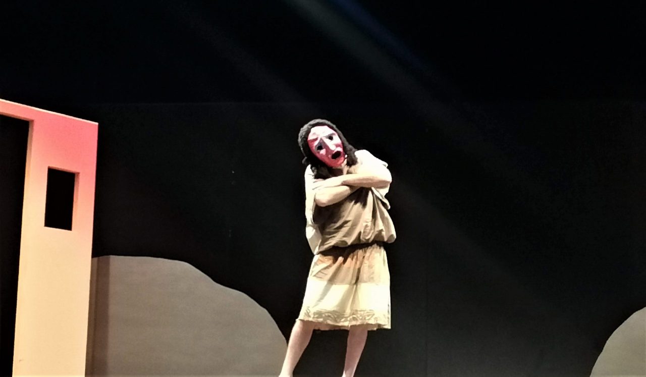 immagine per La parola al teatro #42. Roberto Zorzut mette in scena La Donna di Samo al Teatro di Tor Bella Monaca
