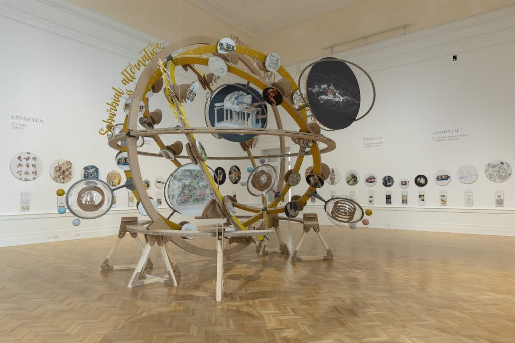 immagine per Cosmowomen Installation