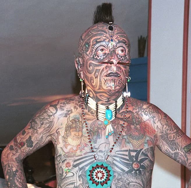 immagine per Angelo Piovano. Se i tatuaggi rendono immortali