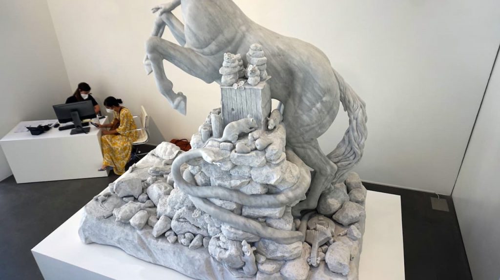 immagine per Damien Hirst da Gagosian a Roma, Forgiving and Forgetting e tutto ciò in cui vuoi credere