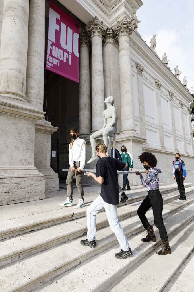 immagine per FUORI. La Quadriennale di Roma. Chi c'era c'era... I risultati, i numeri e la mancanza di una scena