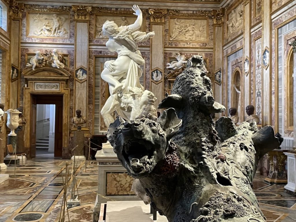 immagine per archaeology now damien hirst