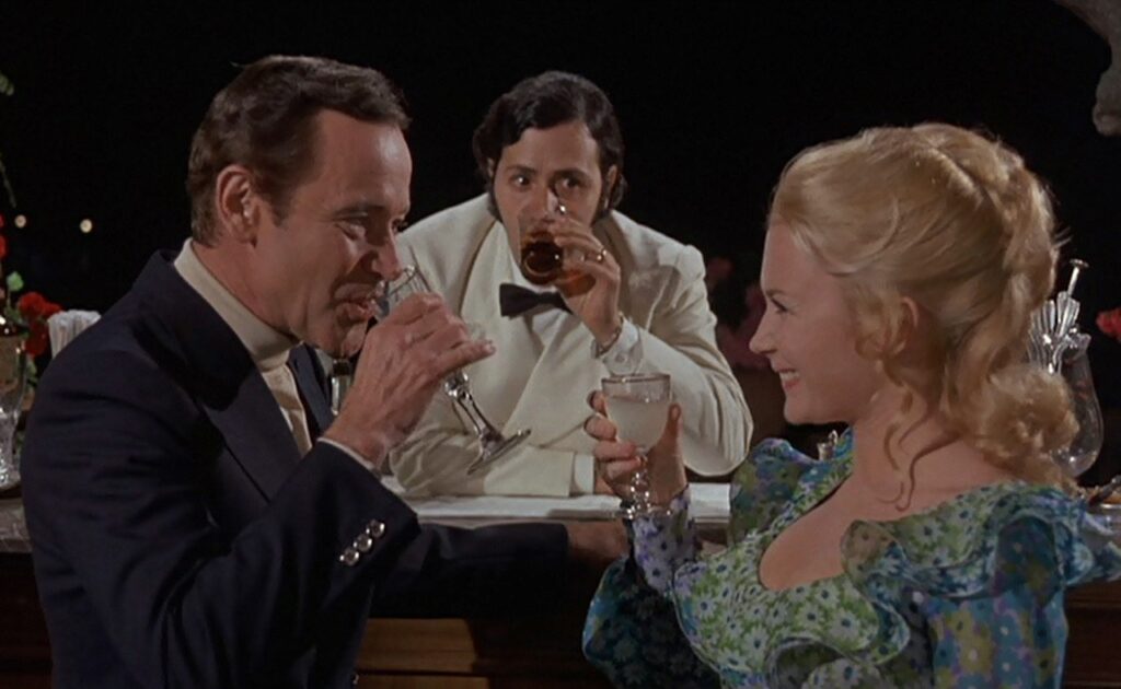 immagine per Cosa è successo tra mio padre e tua madre (Avanti!, 1972)