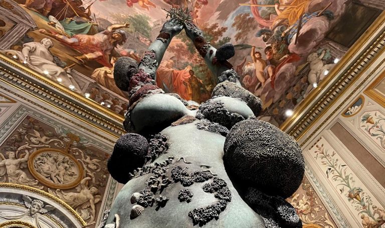 immagine per archaeology now damien hirst