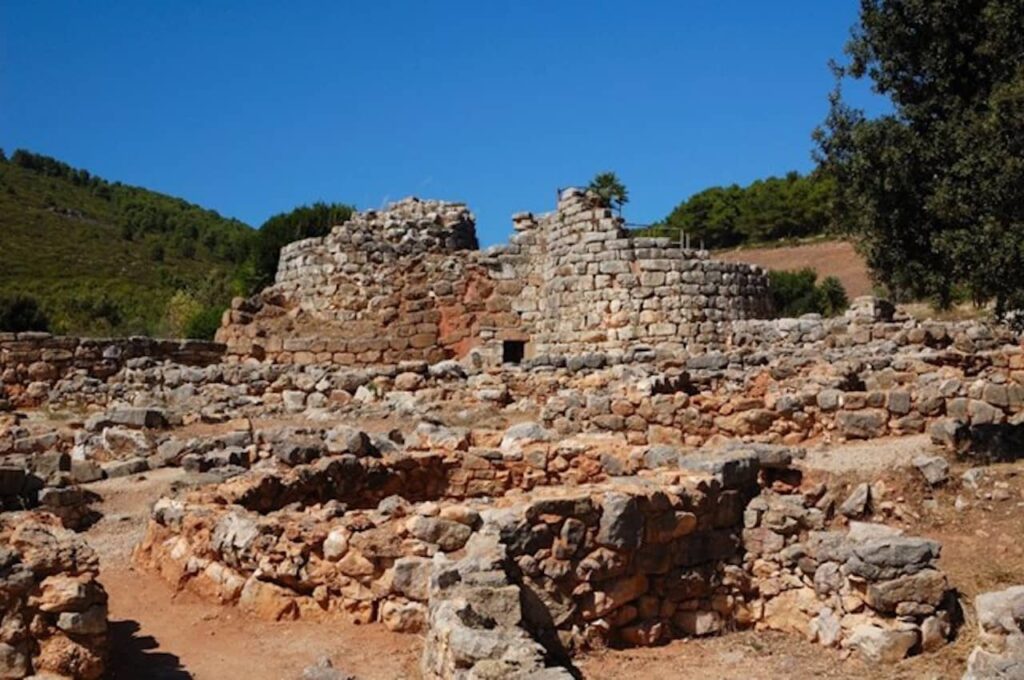 immagine per Foto 1: Nuraghe Palmavera Credit: Wonderful Sardinia