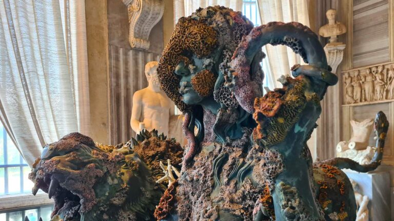 Quel furbacchione di Damien Hirst e Archaeology Now