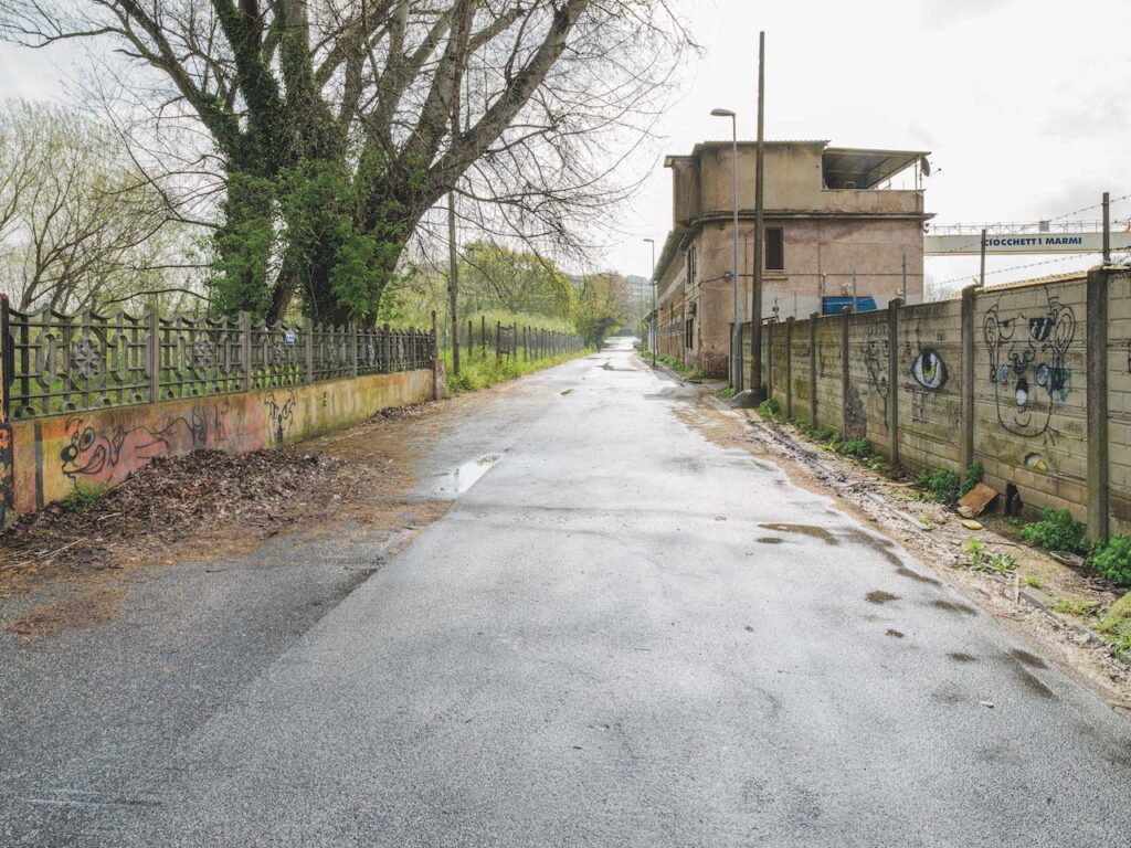 immagine per L’ombra della città. Fotografie di Stefano Cioffi
