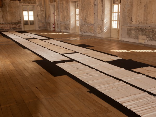 immagine per Kamara progetto site specific. White Carrara 2022
