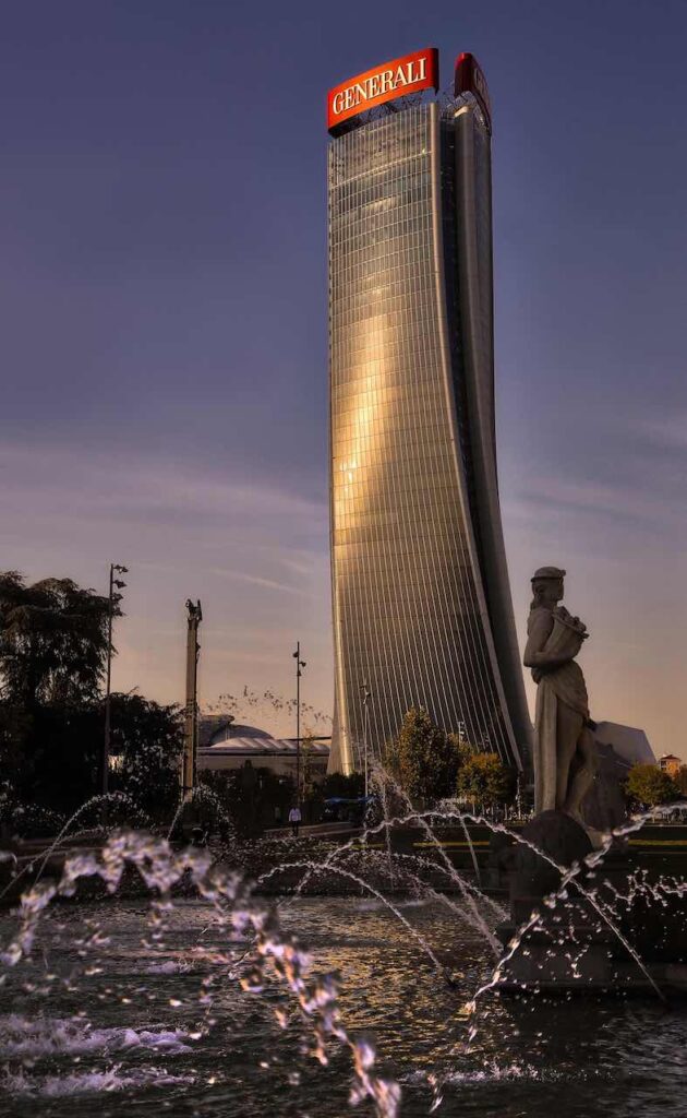 Andrea Cherchi. Fotoproiezione al Fuorisalone 2022 al Milano Contract District