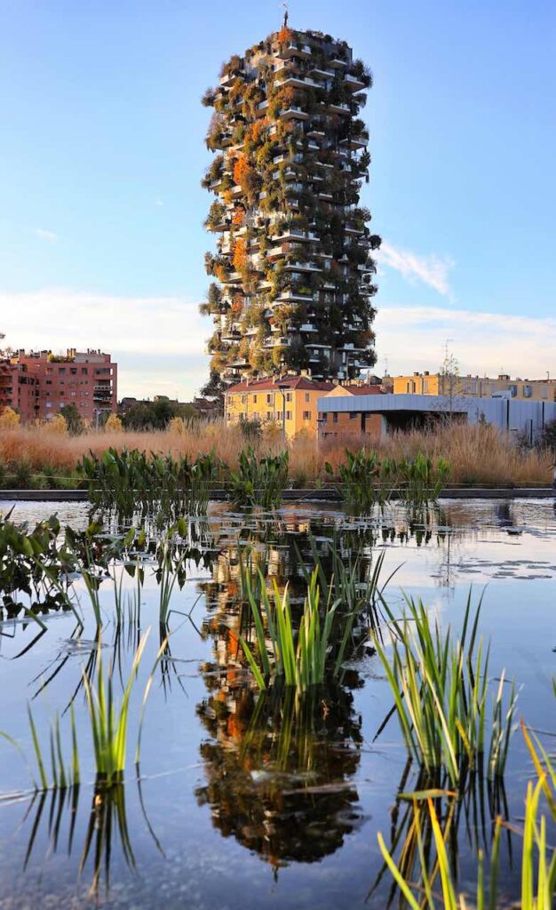 Andrea Cherchi. Fotoproiezione al Fuorisalone 2022 al Milano Contract District