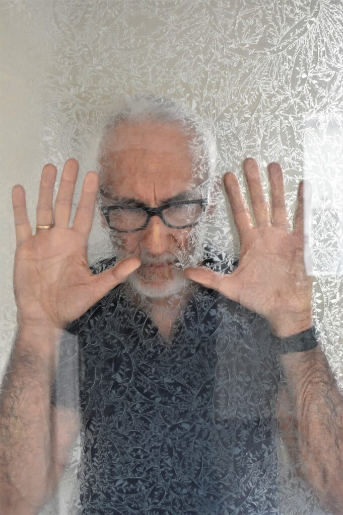 immagine per Classe G. La nuova casa d'artista a Ravenna sarà anche luogo di incontri culturali. Testimonianza di Stefano Scheda