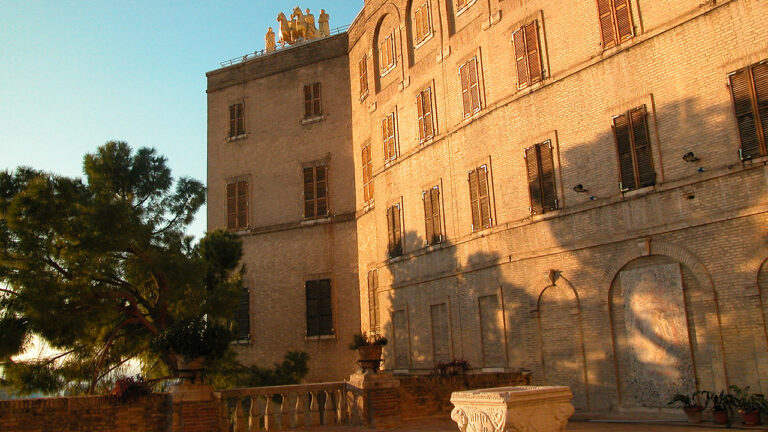 immagine per Marche archeologiche. Museo Archeologico Nazionale di Ancona