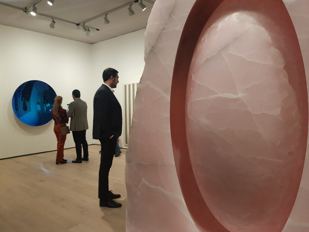 immagine per TEFAF 2023. Tokenizzazione in arte. No grazie.