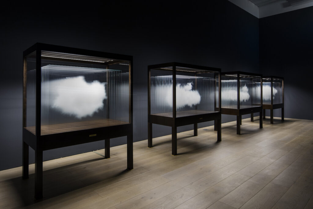 immagine per Leandro Erlich - The cloud (2012)