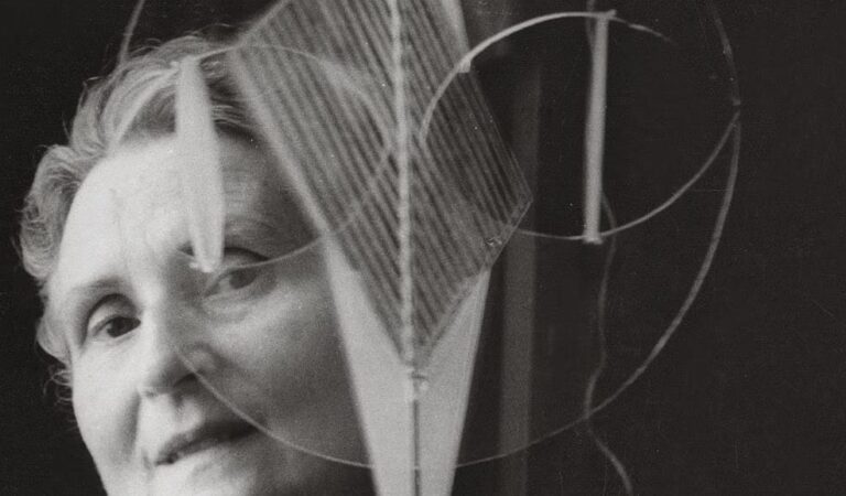 immagine per Nasce a Milano l'Archivio storico di Regina Cassolo Bracchi