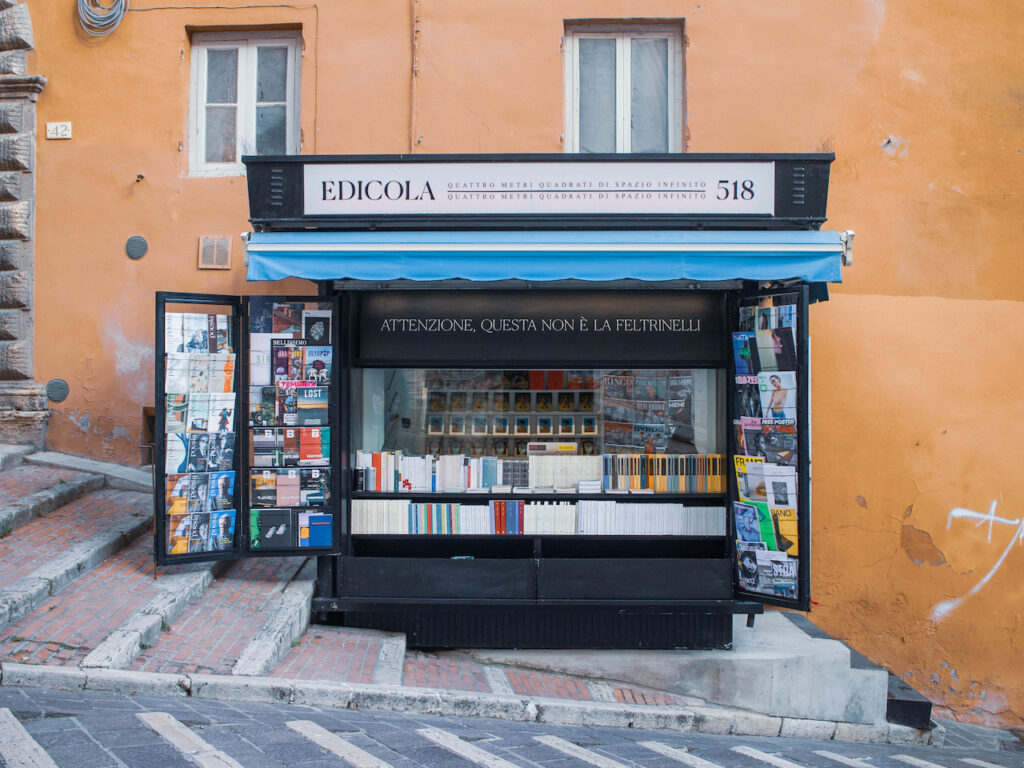immagine per Edicola 518: la prima edicola poetica in Italia
