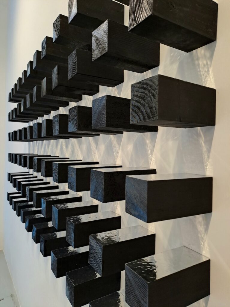 immagine per Mimma Russo. La luce del nero allo Studio Trisorio di Napoli