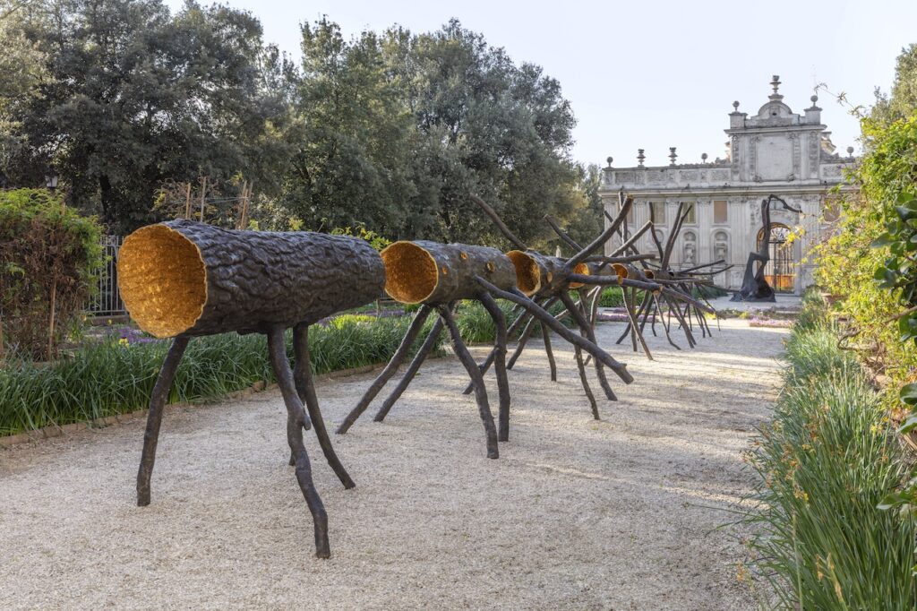 immagine per Giuseppe Penone. Gesti universali, Installation view, Giardino della meridiana, Galleria Borghese, Roma - ph. S. Pellion © Galleria Borghese