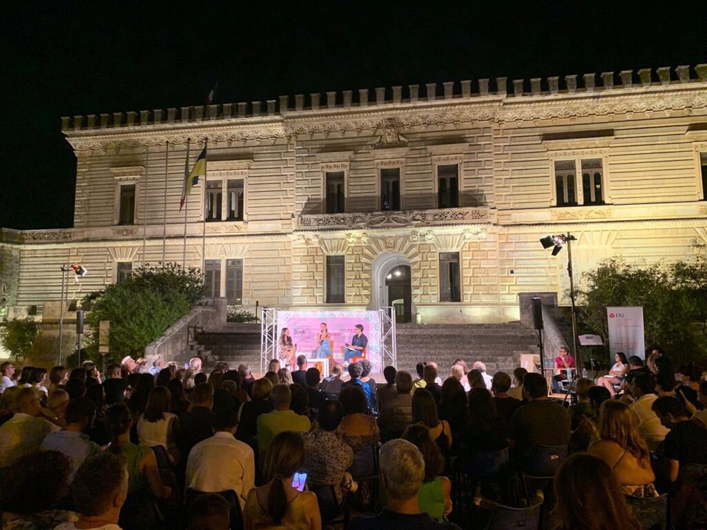immagine per Salento Book Festival 2023. Un’estate tra mare e libri per tuffarsi nelle storie