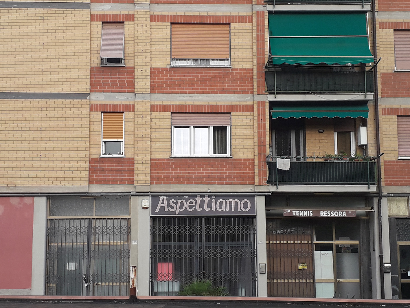 Aurelia→SUD il site specific Aspettiamo. Gabriele Landi conversa con