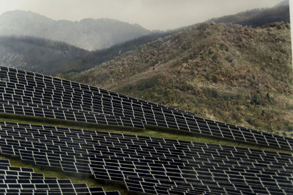 immagine per Andreas Gursky - MAST - Les Mées (part.) -ph.Federica Casetti