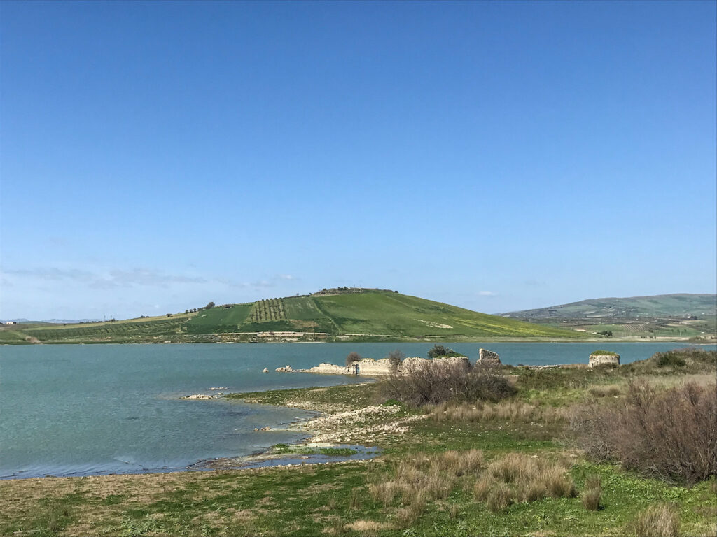 immagine per Lago Arancio e fortino di Mazzallakkar