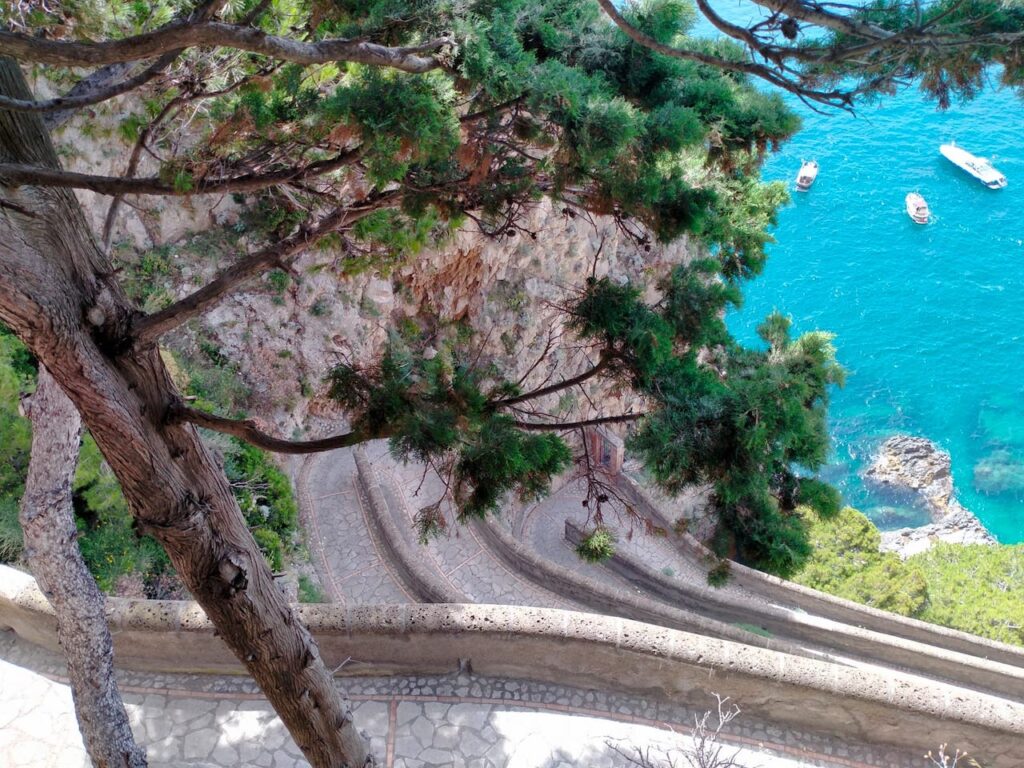 05 immagine per Via Krupp a Capri. Riaperta e nuovamente percorribile la strada panoramica dell'Isola dei baci.
