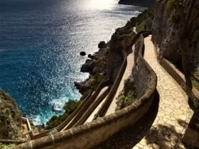 immagine per Via Krupp a Capri. Riaperta e nuovamente percorribile la strada panoramica dell'Isola dei baci.