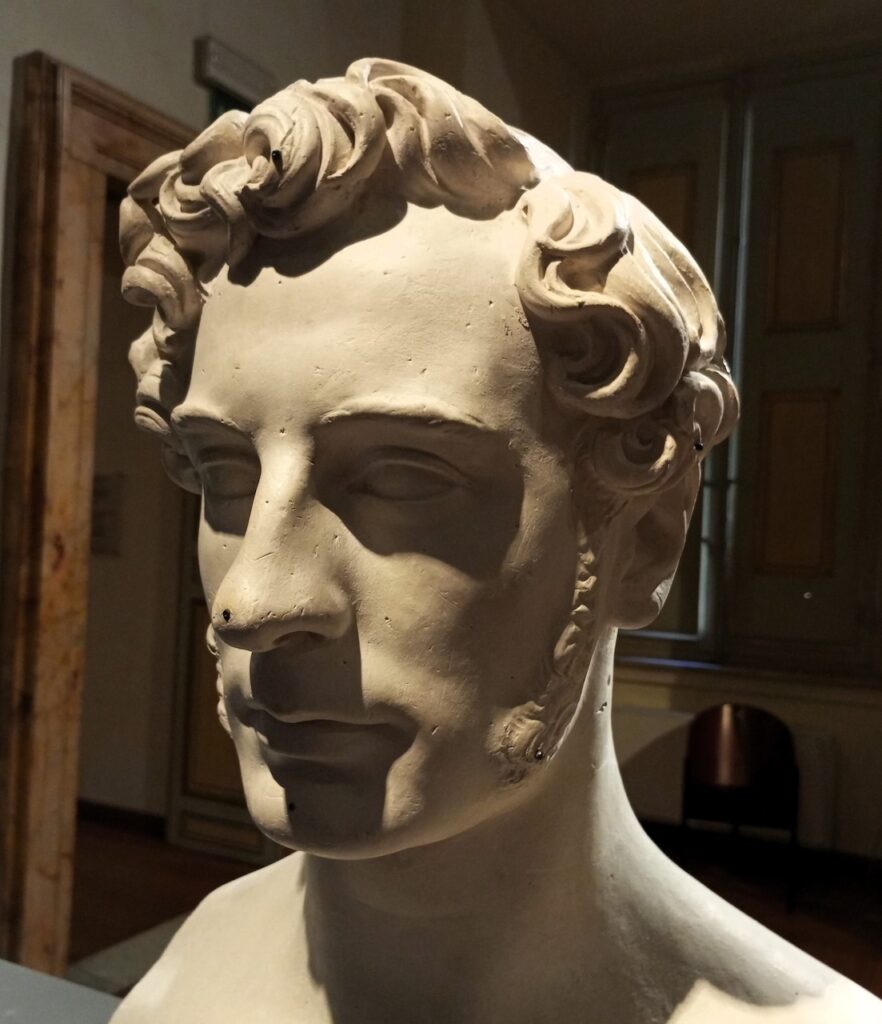 immagine per Mostre contemporanee in luoghi dell'Antico. Sergio Sarra e Tenerani Spina.