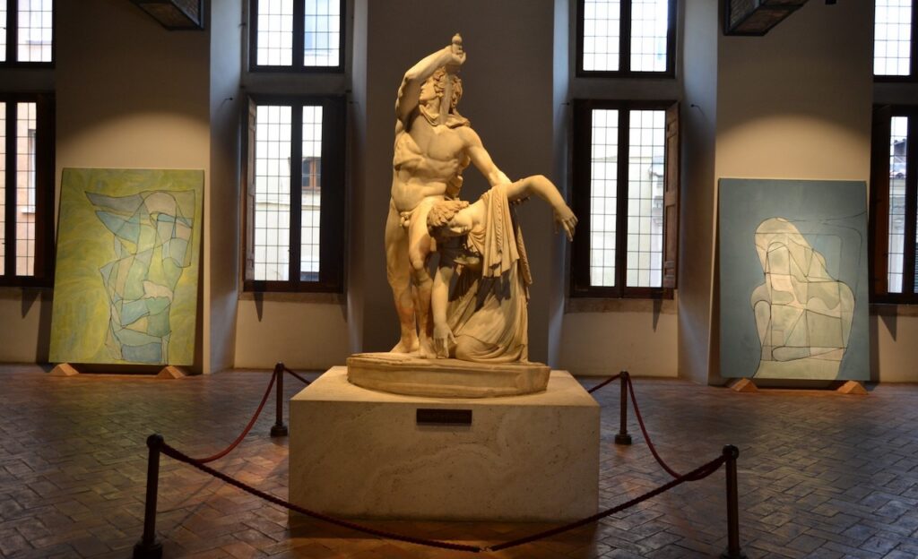 immagine per Mostre contemporanee in luoghi dell'Antico. Sergio Sarra e Tenerani Spina.